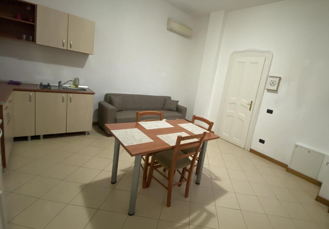 Apartament Piata Victoriei Timisoara Apartment Exterior foto